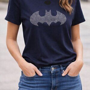 Batman t-shirt, with logo in shiny studs on front, 60% cotton